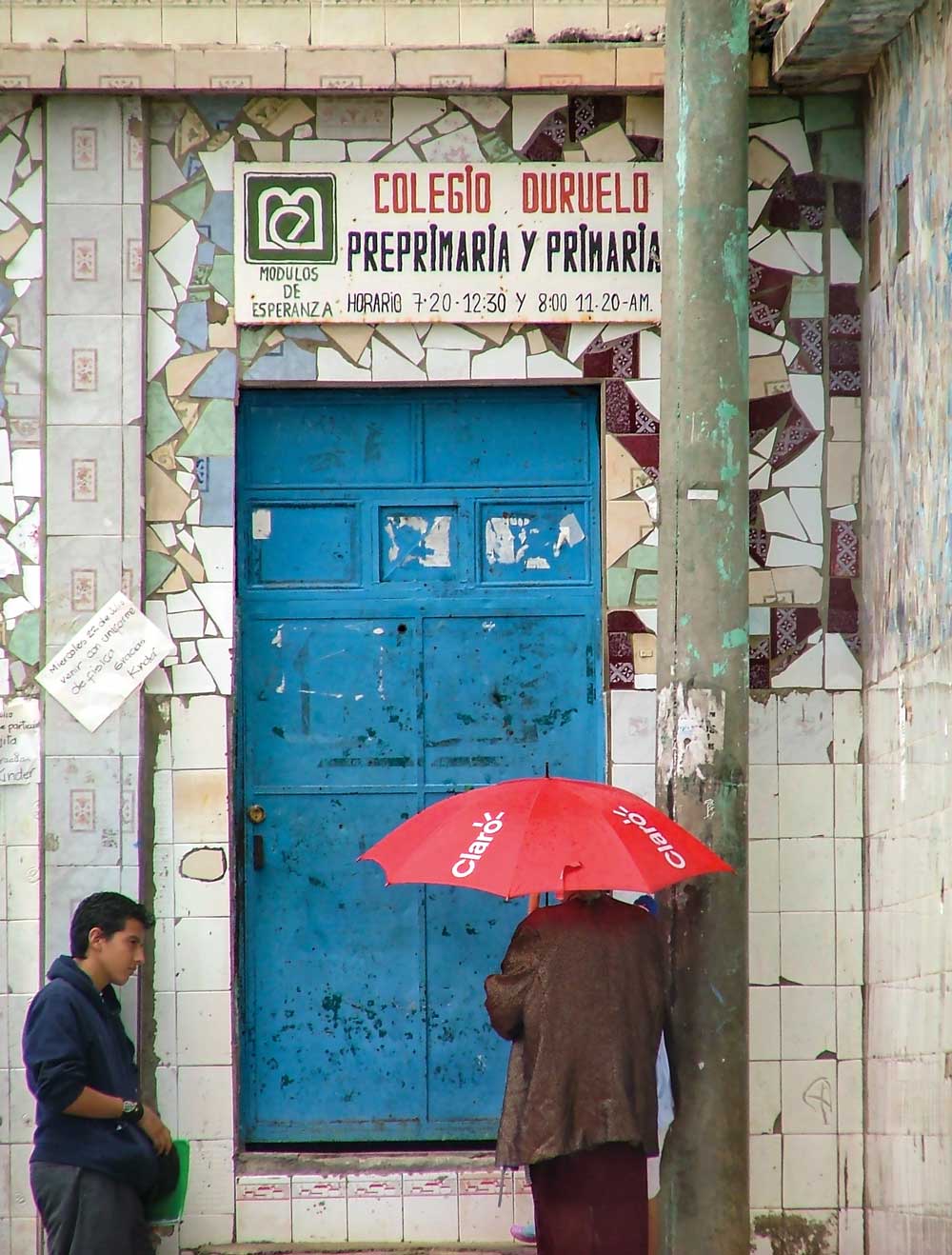 DE LA MANO DE LA OBRA MÁXIMA