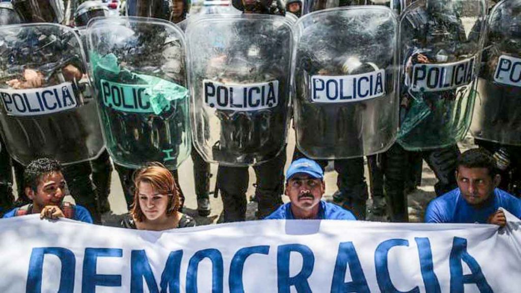 necesitamosdemocracia 2
