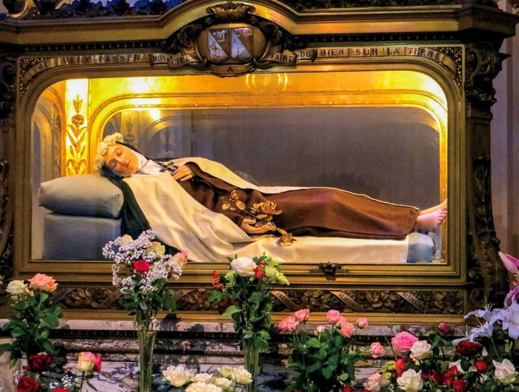 Santa-Teresa-del-Niño-Jesús-patrona-de-las-misiones-2