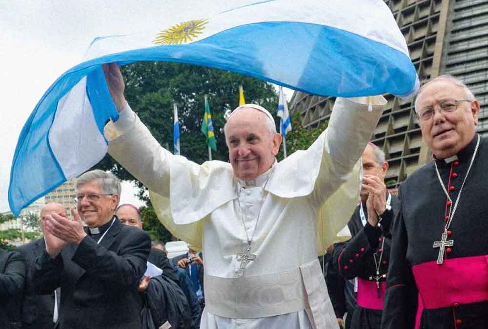 1187-PapaFrancisco-america-junio-2025-1-WEB